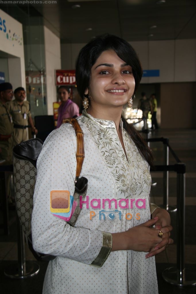 Prachi Desai depart for Golden temple in Domestic Airport, Mumbai on 9th April 2009 