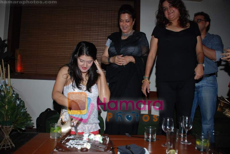 Megha and Moushumi Chatterjee at Megha Chatterjee's birthday Bash in Zenzi on 12th April 2009 