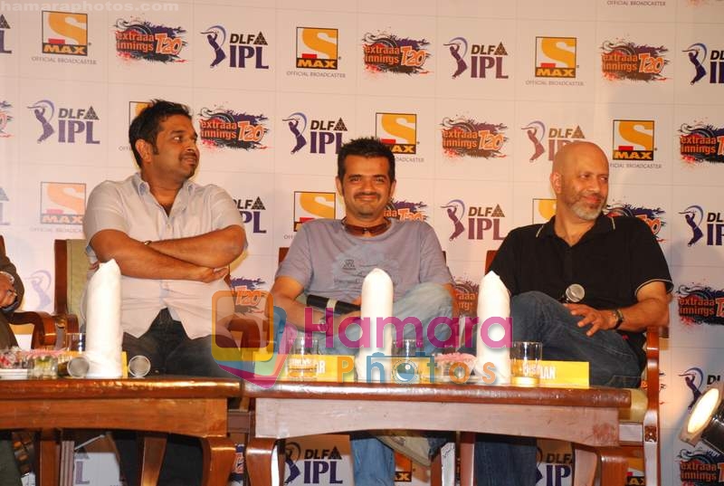 Shankar, Eshaan, Loy at the Sony IPL meet in Taj Land's End on 13th April 2009 
