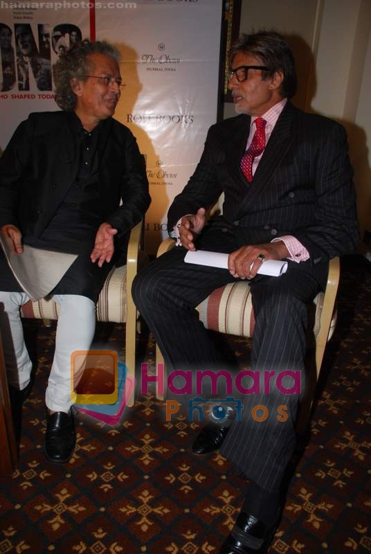 Anil Dharker, Amitabh Bachchan at the launch of Anil Dharker's book in Mumbai on 14th April 2009 