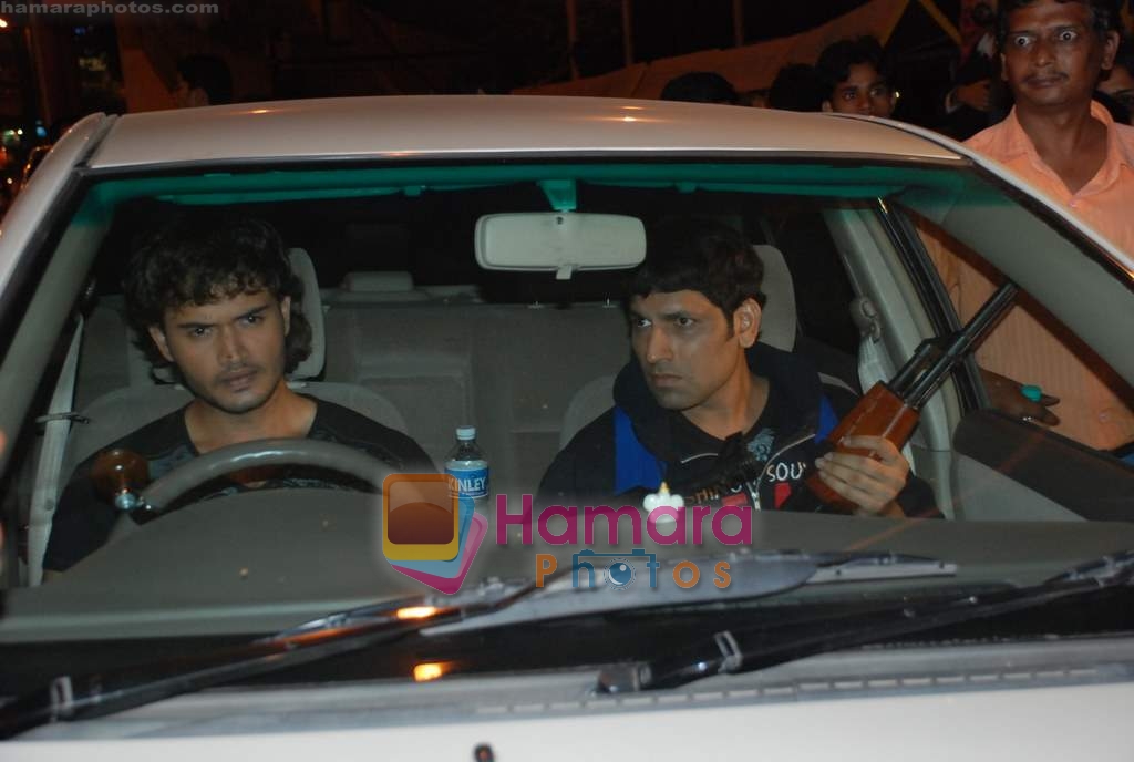 Kasab on location of film Total Ten in Chowpatty on 22nd April 2009 