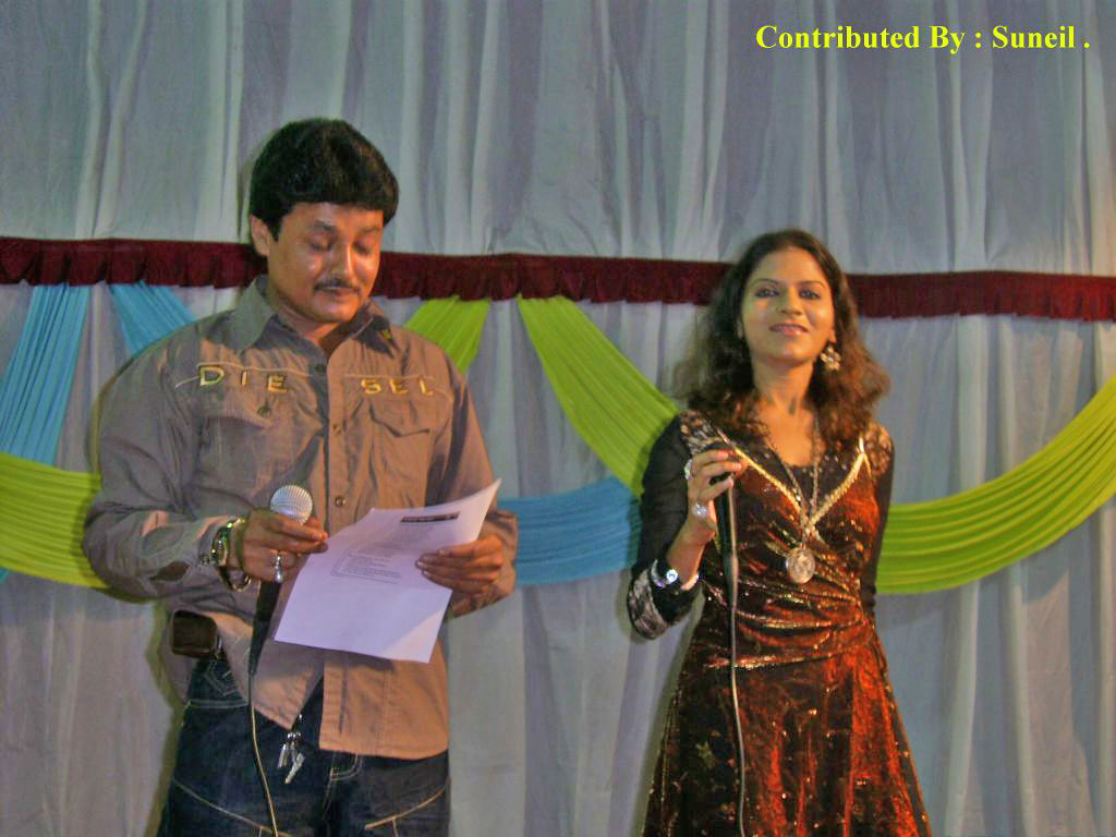 Iqbal, Pallavi Dabholkar at the melodius musical evening in the loving memory of Immortal Rafi Saab on 28th April 2009 