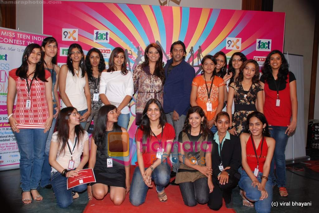 Diana Hayden, Rocky S at Miss India Teen auditions in Taj Ahmedabad on 22nd May 2009 