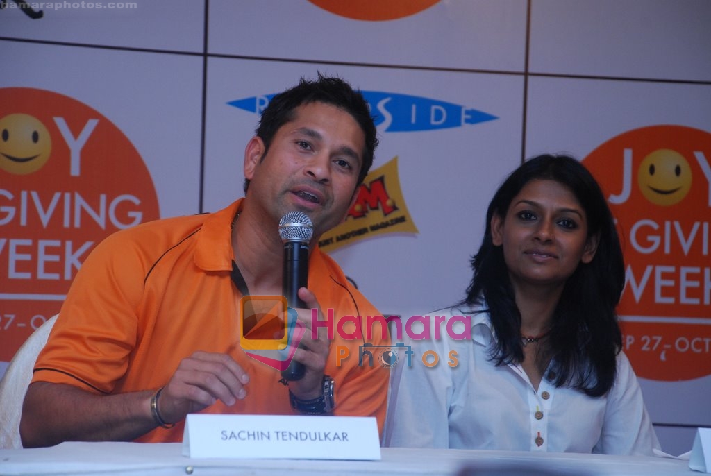 Sachin Tendulkar, Nandita Das at Giveindia media meet in MIG club, Bandra, Mumbai on 3rd June 2009 