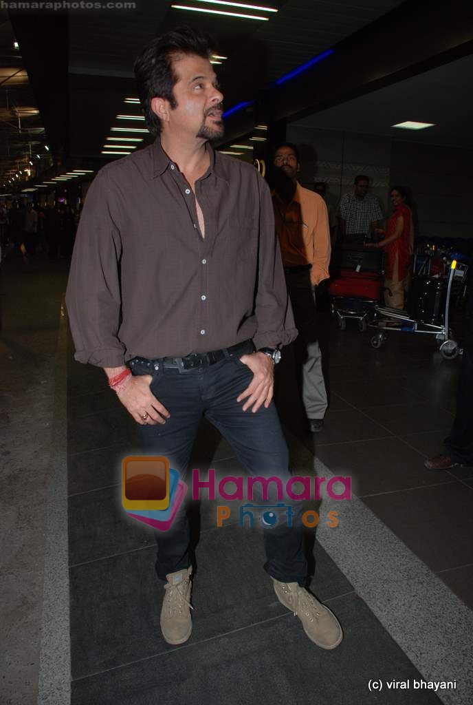 Anil Kapoor at IIFA DEPARTURE in Mumbai Airport on 6th June 2009 
