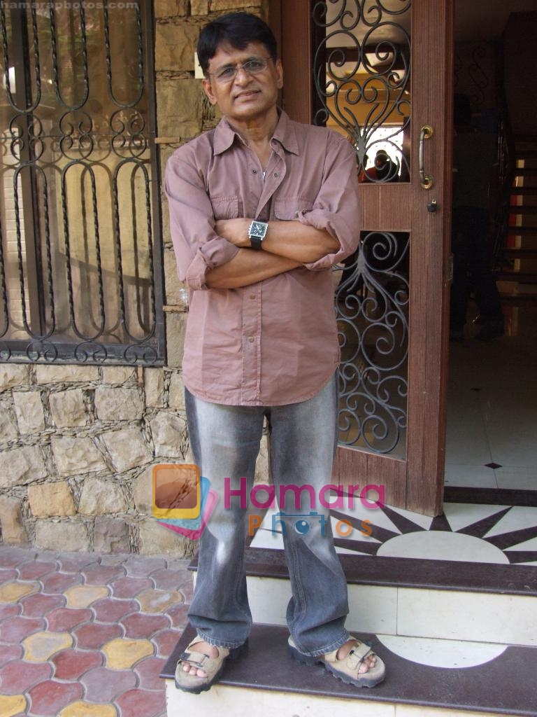 Raghuvir Yadav at the promotion of film Dekh Bhai Dekh in Mhada on 10th June 2009 