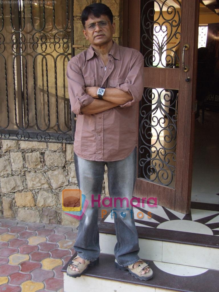 Raghuvir Yadav at the promotion of film Dekh Bhai Dekh in Mhada on 10th June 2009 