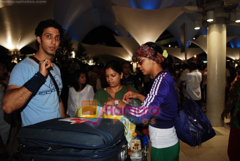 Mugdha Godse arrive at Mumbai Airport from IIFA, Macau on 14th June 2009 