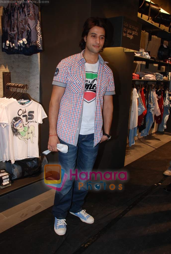 Apoorva Agnihotri at Jack and Jones store launch in R City Mall, Ghatkopar on 19th June 2009 