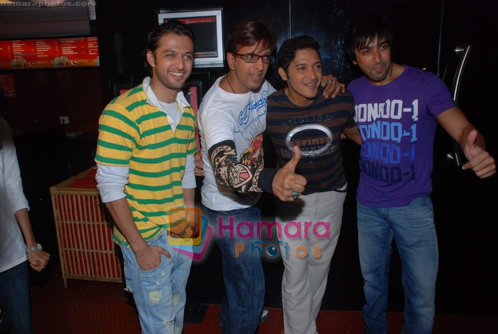 Aashish Chaudhry, Shreyas Talpade, Javed Jaffrey, Vatsal Sheth at Paying guests promotions in Cinemax on 23rd June 2009 
