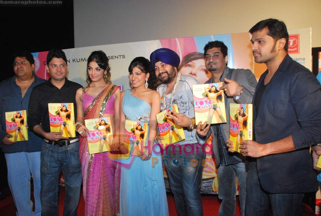 Divya Khosla Kumar, Bhushan Kumar, Tulsi Kumar , Daler Mehandi at Tulsi Kumar's Love Ho Jaye album launch in Cinemax on 24th June 2009 