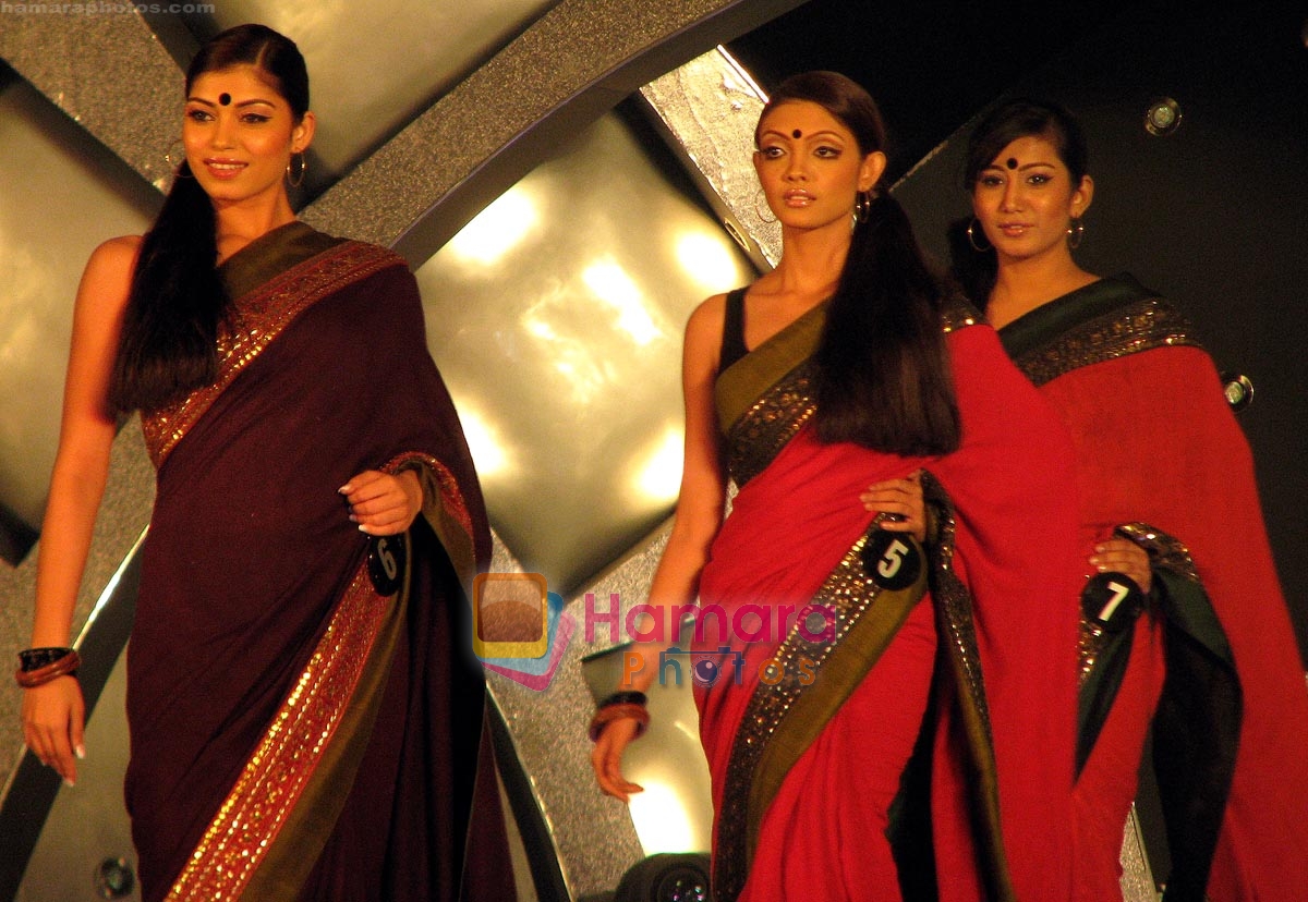 at Dabur Gulabari Sananda Tilottama 2009 Finale  in Kolkatta on 28th June 2009 