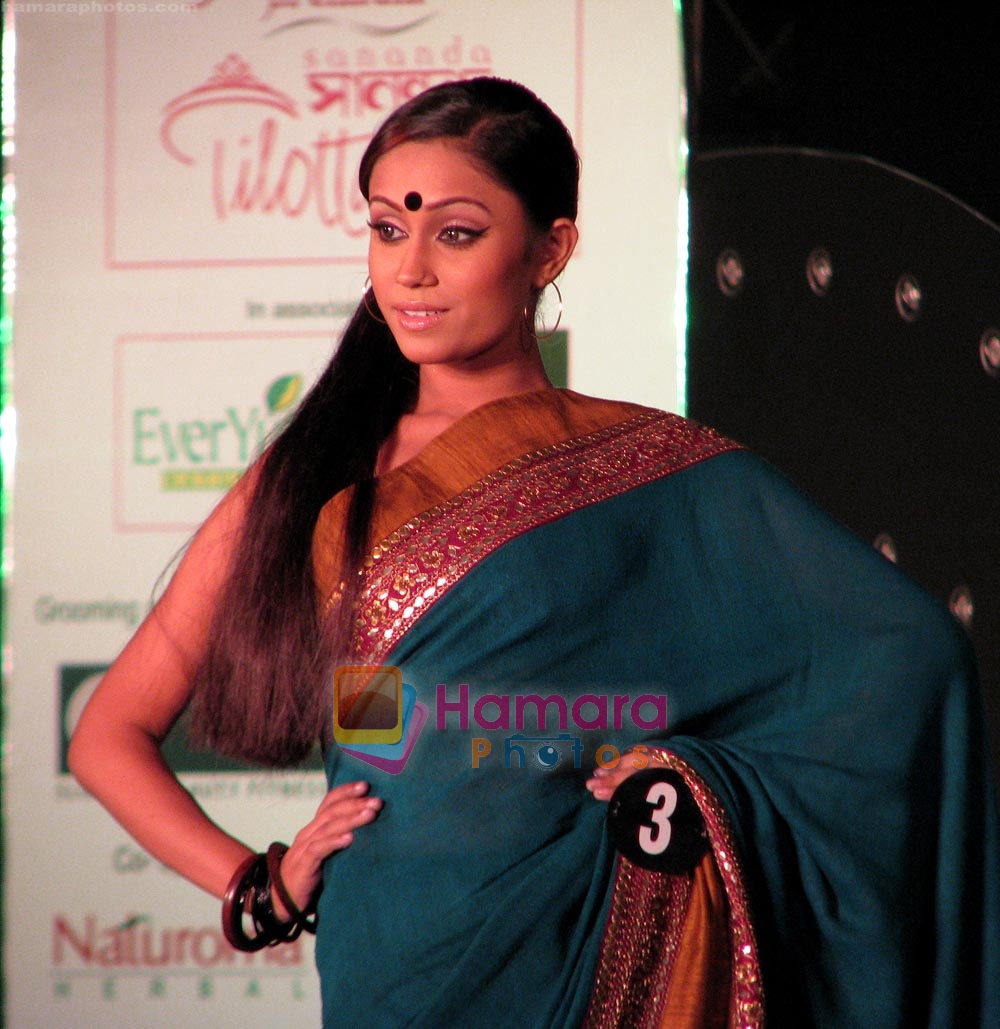 at Dabur Gulabari Sananda Tilottama 2009 Finale  in Kolkatta on 28th June 2009 