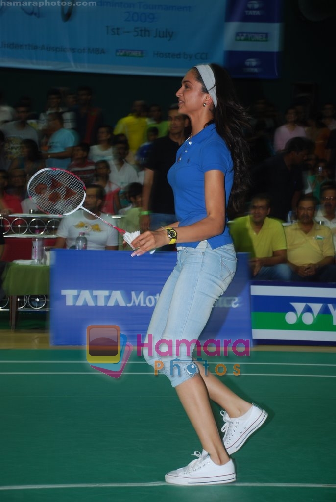 Deepika Padukone at Tata Open finale in CCI, Mumbai on 5th June 2009 