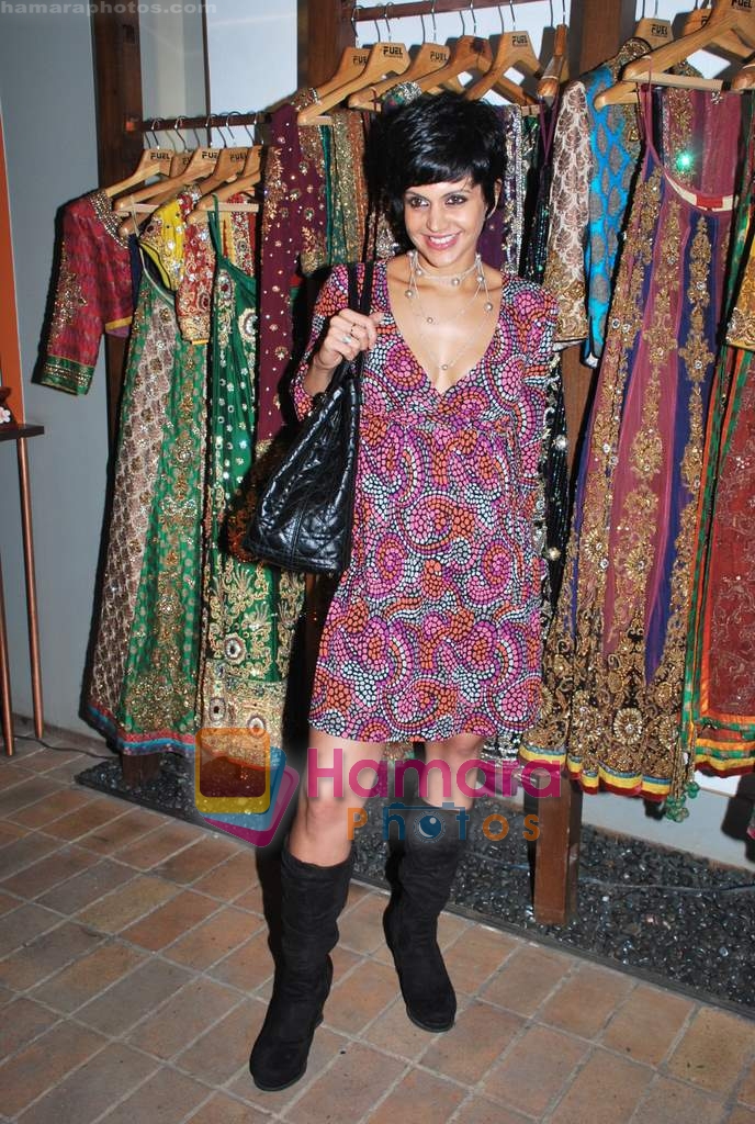 Mandira Bedi at Vikram Phadnis fashion event in Fuel on 14th July 2009 