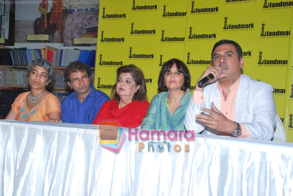 Boman Irani at Little Zizou DVD launch in Landmark on 14th July 2009 