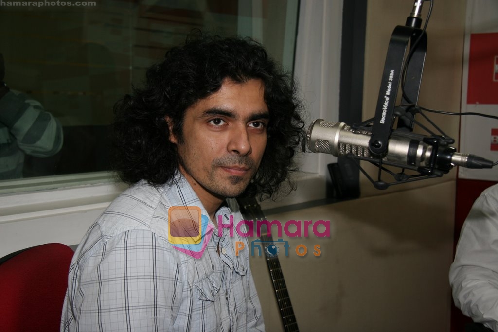 Imtiaz Ali promote Love Aaj Kal on Big FM in Andheri, Mumbai on 17th July 2009 