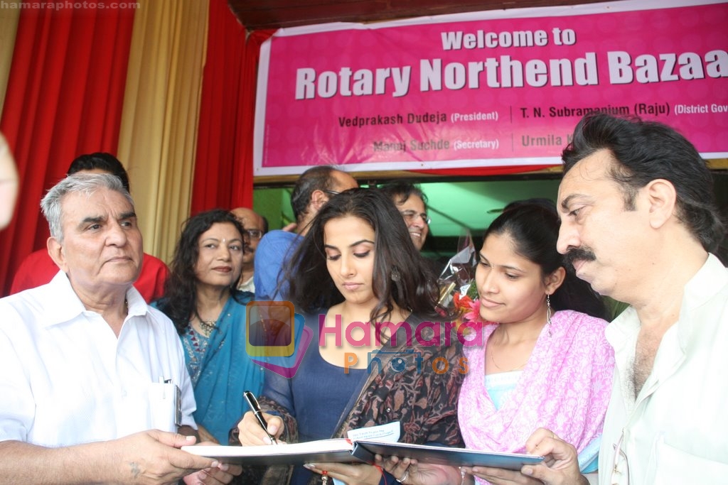 Vidya Balan inaugurates Rotary Club of  North End Bazaar in Tulip Star, Mumbai on 17th July 2009 