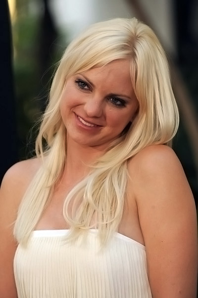 Anna Faris at the LA Premiere of FUNNY PEOPLE on 20th July 2009 at ArcLight Hollywood, California 