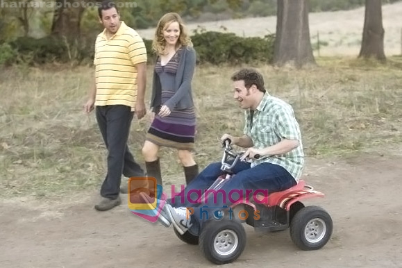 Adam Sandler, Leslie Mann, Seth Rogen in still from the movie Funny People