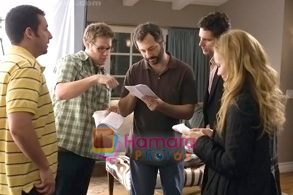 Adam Sandler, Leslie Mann, Judd Apatow, Eric Bana, Seth Rogen in still from the movie Funny People