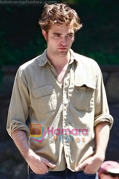 Robert Pattinson at the location for movie REMEMBER ME on July 2nd 2009 in Manhattan, NY 