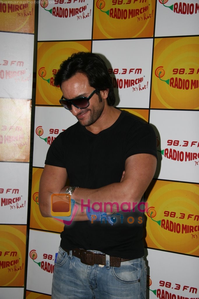 Saif Ali Khan promotes Love Aaj Kal on Radio Mirchi in Lower Parel, Mumbai on 28th July 2009 