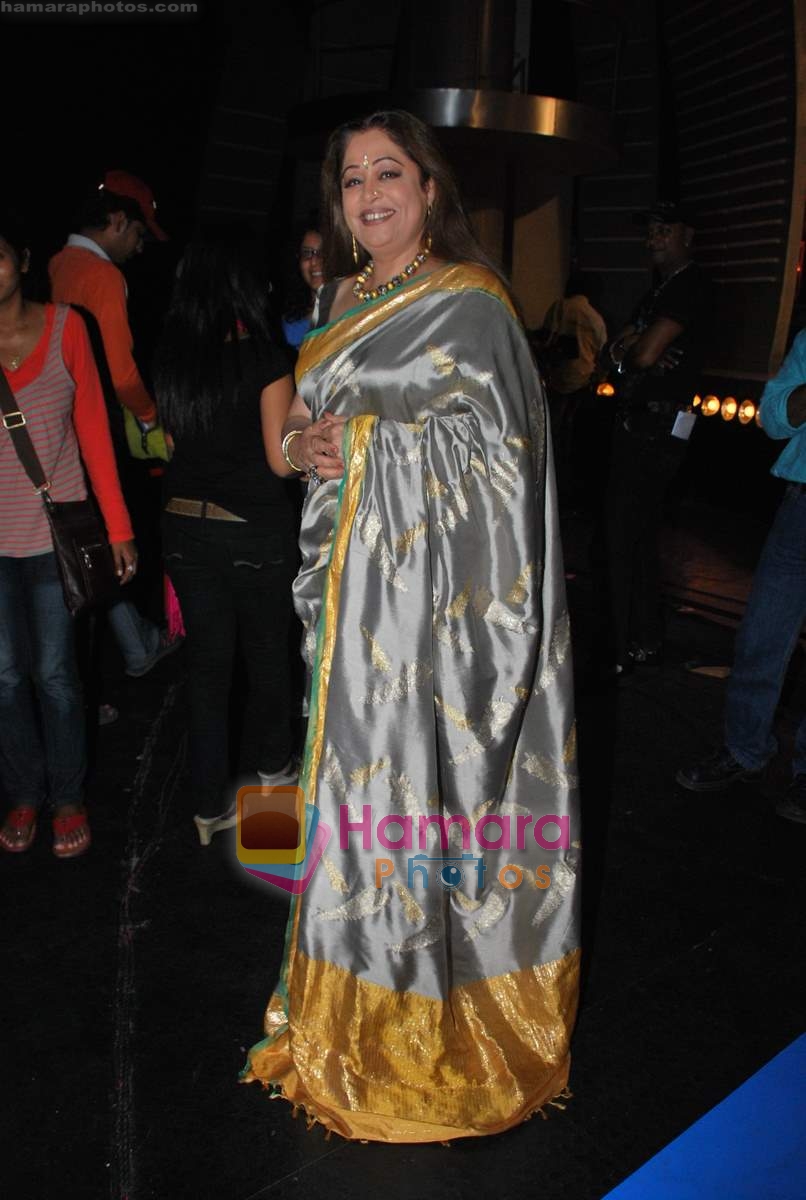 Kiron Kher on location of India's Got Talent show in FilmCity, Mumbai on 28th July 2009 