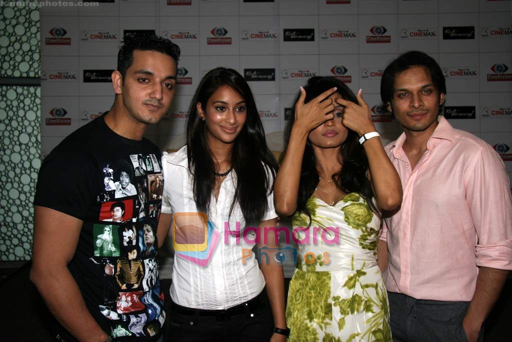 Bhavna Pani, Akshay Kapoor, Sabina Sheema, Rehan Khan at Fast Forward film music launch in Cinemax on 29th July 2009 
