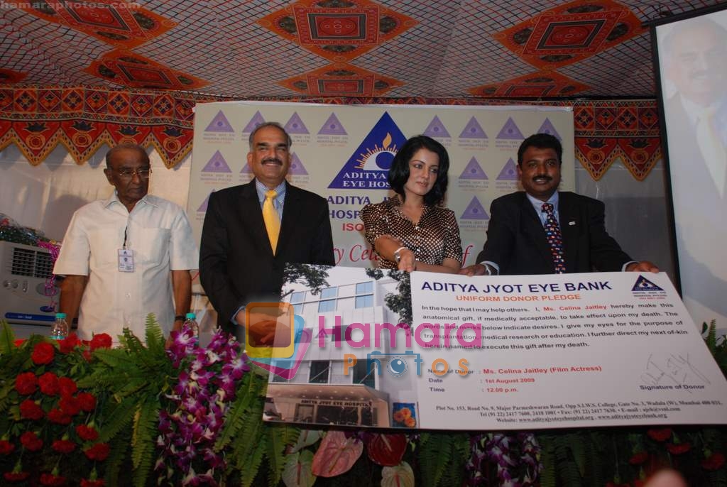 Celina Jaitley at Aditya Jyot Eye Hospital to launch care for the eye program in Wadala on 2nd Aug 2009 