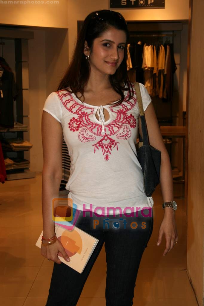 Smiley Suri at the launch of Simple Things Make Love book launch in PVR Juhu on 6th Aug 2009 