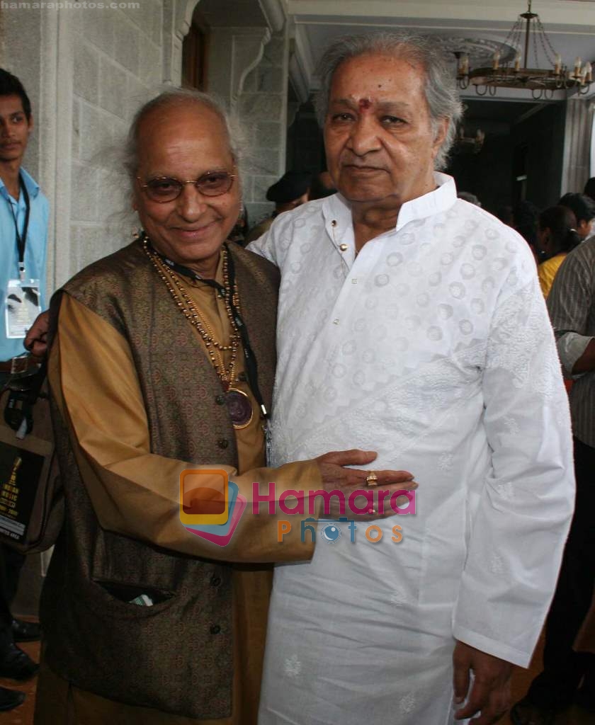 Pandit Jasraj at musicians forum in Bandra Kurla Complex, Mumbai on 9th Aug 2009 
