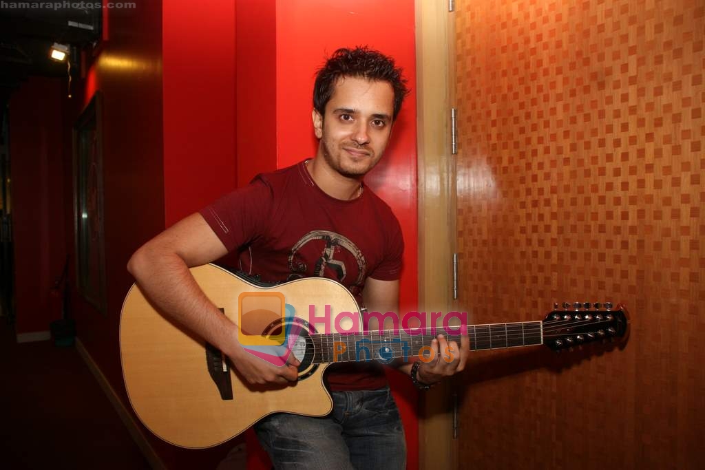 Raghav Sachar at Fever FM studios in Parel Mumbai on 10th Aug 2009 