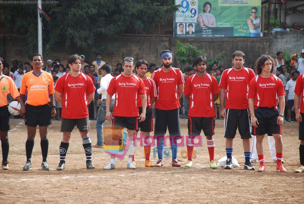 Sohail Khan, Salman Khan, Ranbir Kapoor at Being Human soccer match in Bandra on 15th Aug 2009 