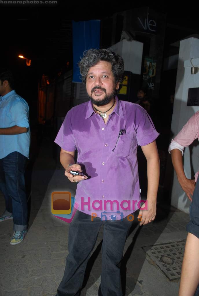 Amol Gupte at Kaminey success bash in Vie Lounge on 18th Aug 2009 