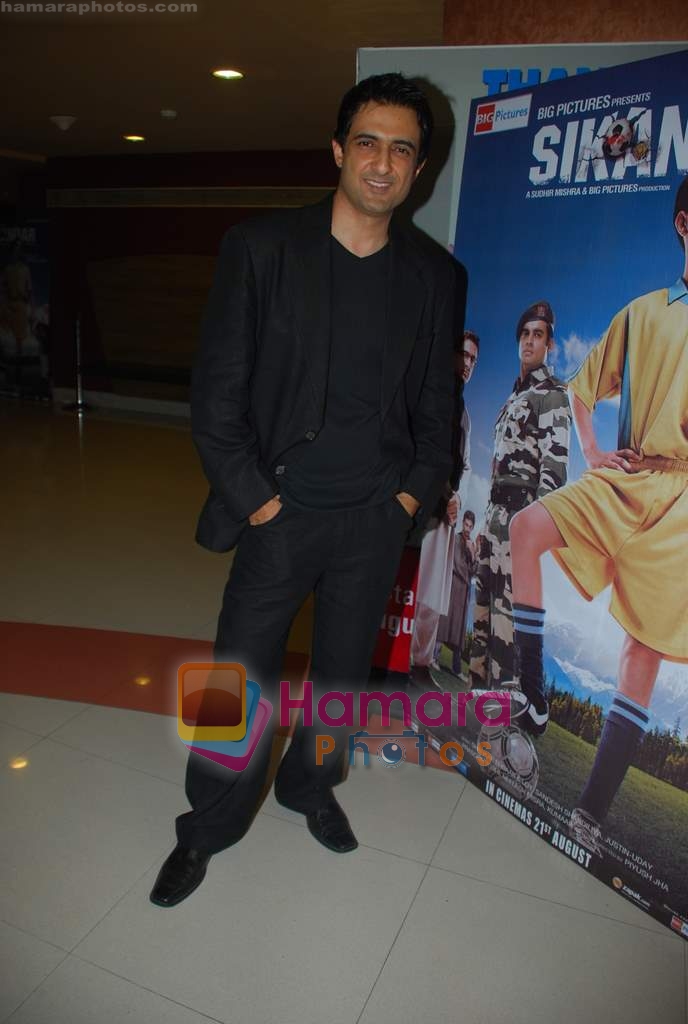 Sanjay Suri at Sikandar premiere  in Fun on 20th Aug 2009 