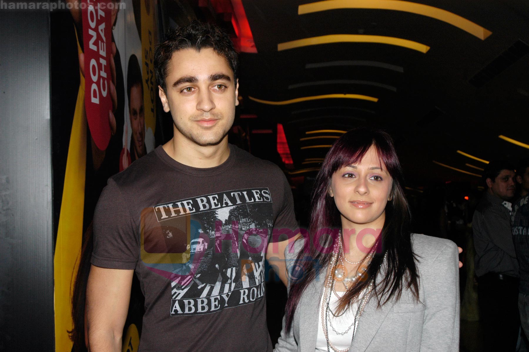 Imran Khan with his lady-love Avantika Mallik at Yeh Mera India premiere in Cinemax on 27th Aug 2009
