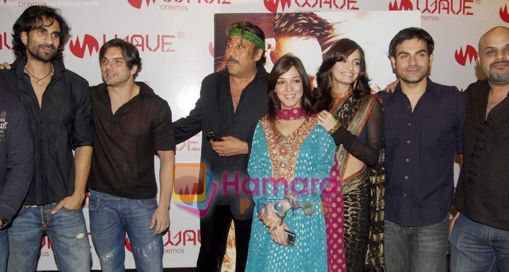 Sohail Khan, Arbaaz Khan, Jackie Shroff, Dia Mirza, Nauheed Cyrusi arrive in Delhi for Kisaan Premiere at Waves Cinema in Noida on 28th Aug 2009