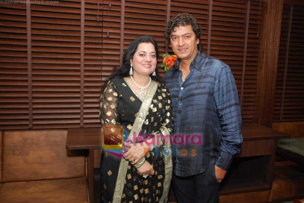 Aadesh Shrivastav with wife at Aadesh Shrivastava's birthday bash in Presidency Hotel on 3rd Sep 2009 