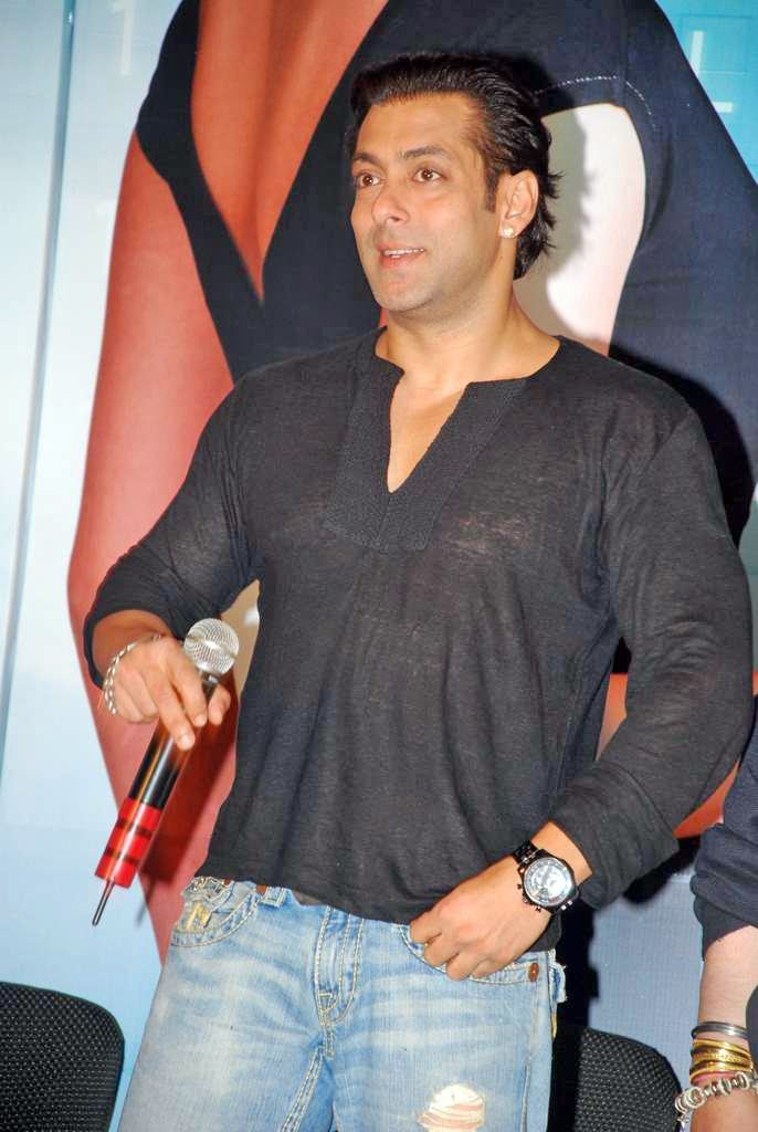 Salman Khan at Main Aur Mrs Khanna music launch in Novotel on 8th Sep 2009 