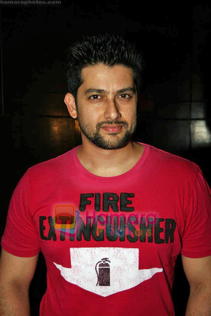 Aftab Shivdasani at Ugly Truth premiere in Cinemax on 9th Sep 2009 