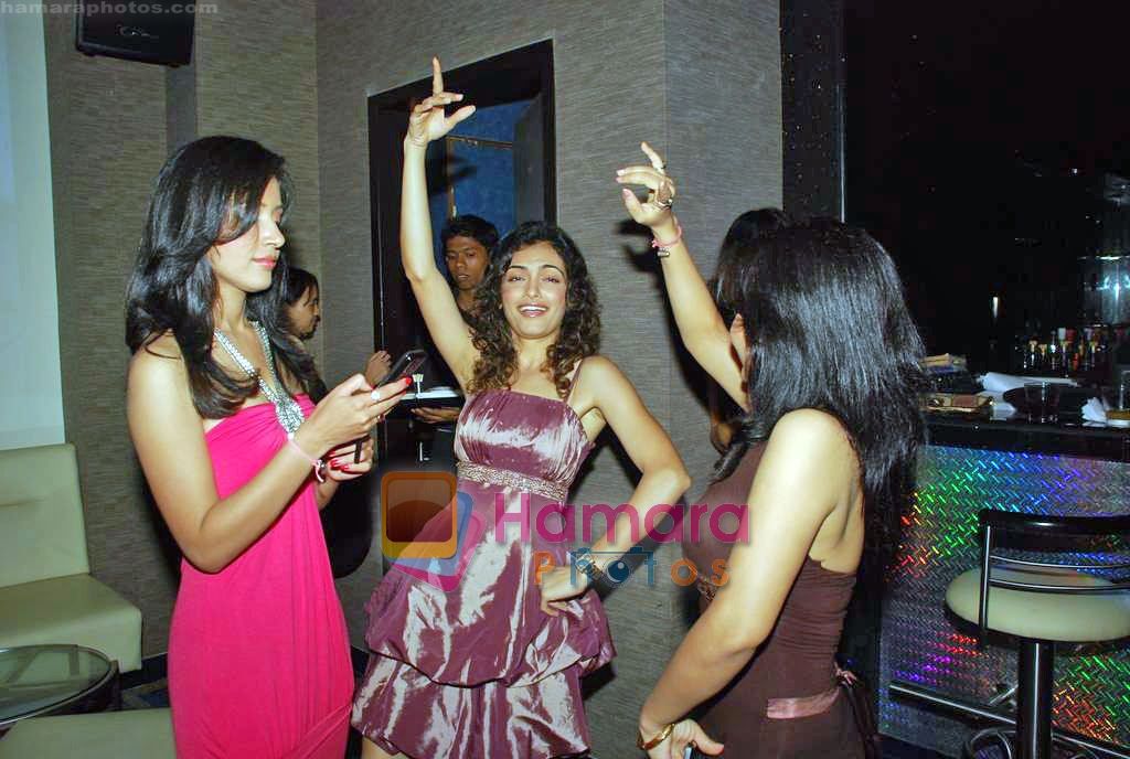 Akangsha Rawat at Akangsha Rawat's birthday bash in Stardust, Malad on 13th Sep 2009  - Copy