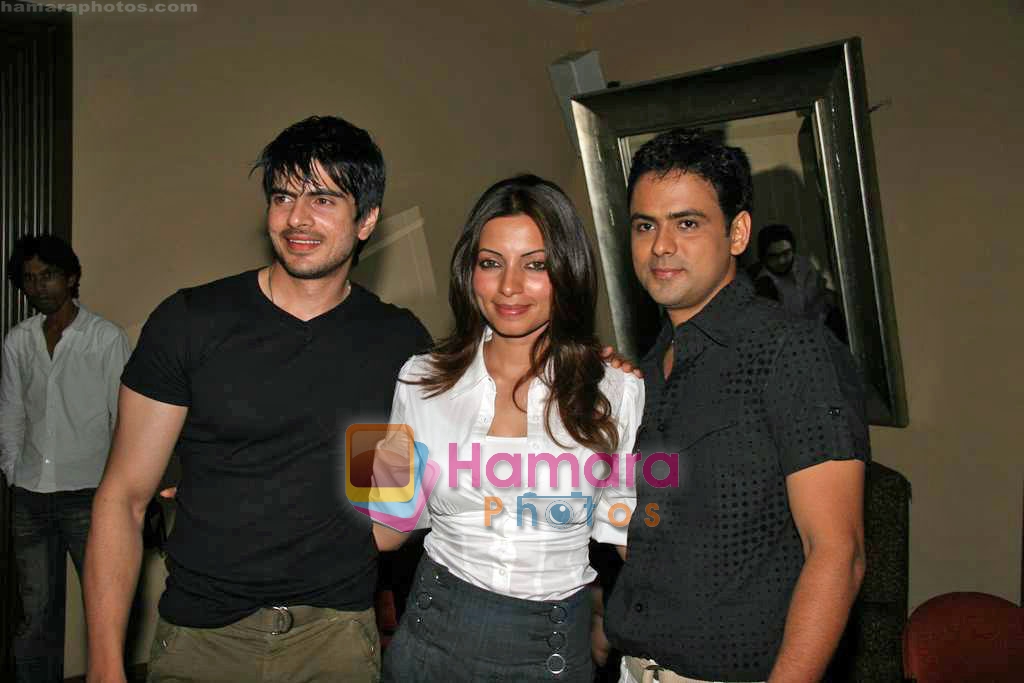 Shama Sikander at Mr and Mrs Mishra show launch bash in Raheja Classique on 14th Sep 2009 