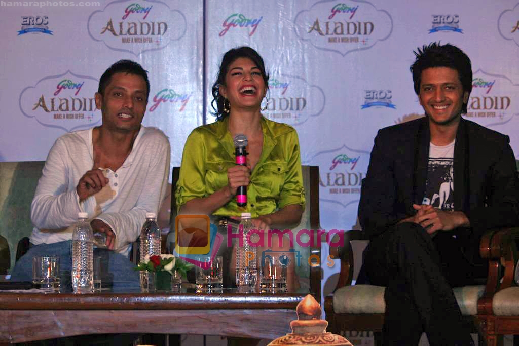 Jacqueline Fernandes, Ritesh Deshmukh, Sujoy Ghosh at the First look launch of Aladin in Taj Land's End on 16th Sep 2009 