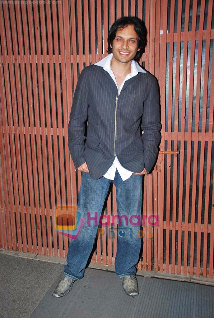 Akshay Kapoor at Akshay Kapoor's birthday bash in Aurus on 17th Sep 2009 