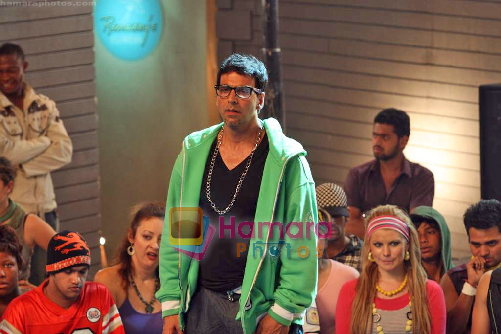 Akshay Kumar on the sets of Blue in Filmcity on 18th Sep 2009 