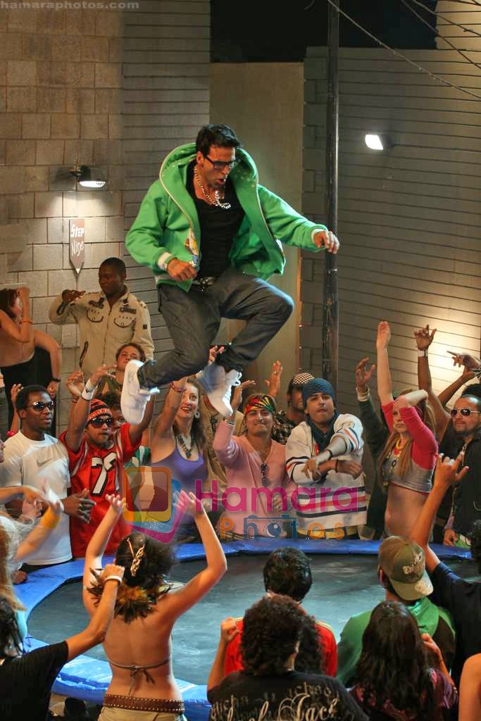 Akshay Kumar on the sets of Blue in Filmcity on 18th Sep 2009 