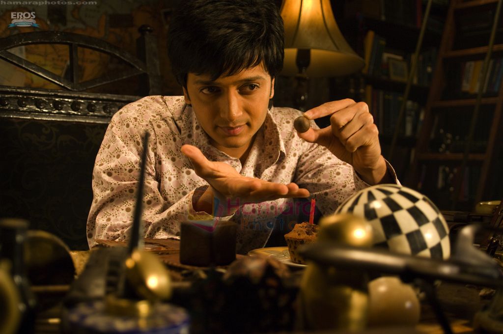 Riteish Deshmukh in the movie Aladin 