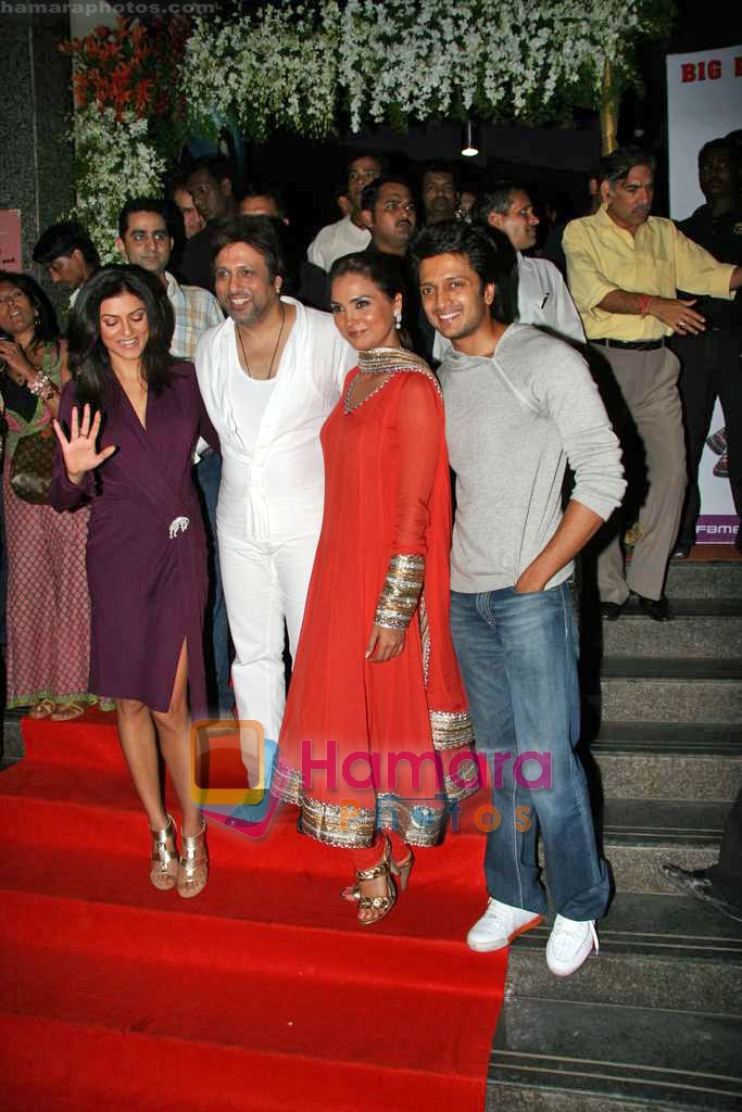 Sushmita Sen, Govinda, Lara Dutta, Ritesh Deshmukh at Do Knot Disturb film premiere in Fame on 1st Oct 2009 