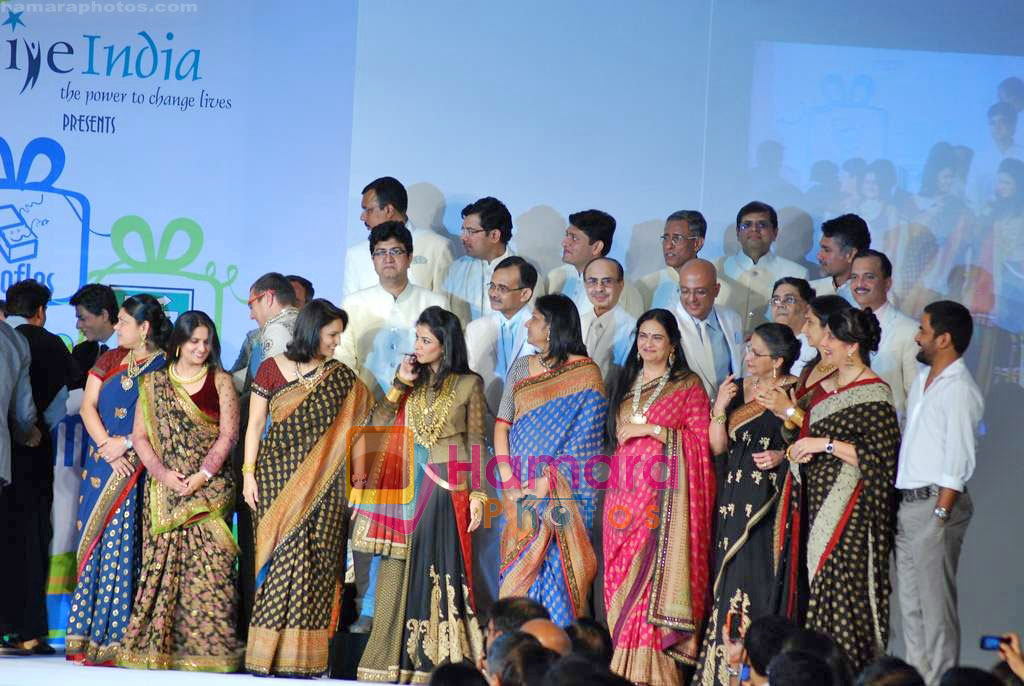 at Give India ramp show for CEOs in Taj Colaba on 5th Oct 2009 